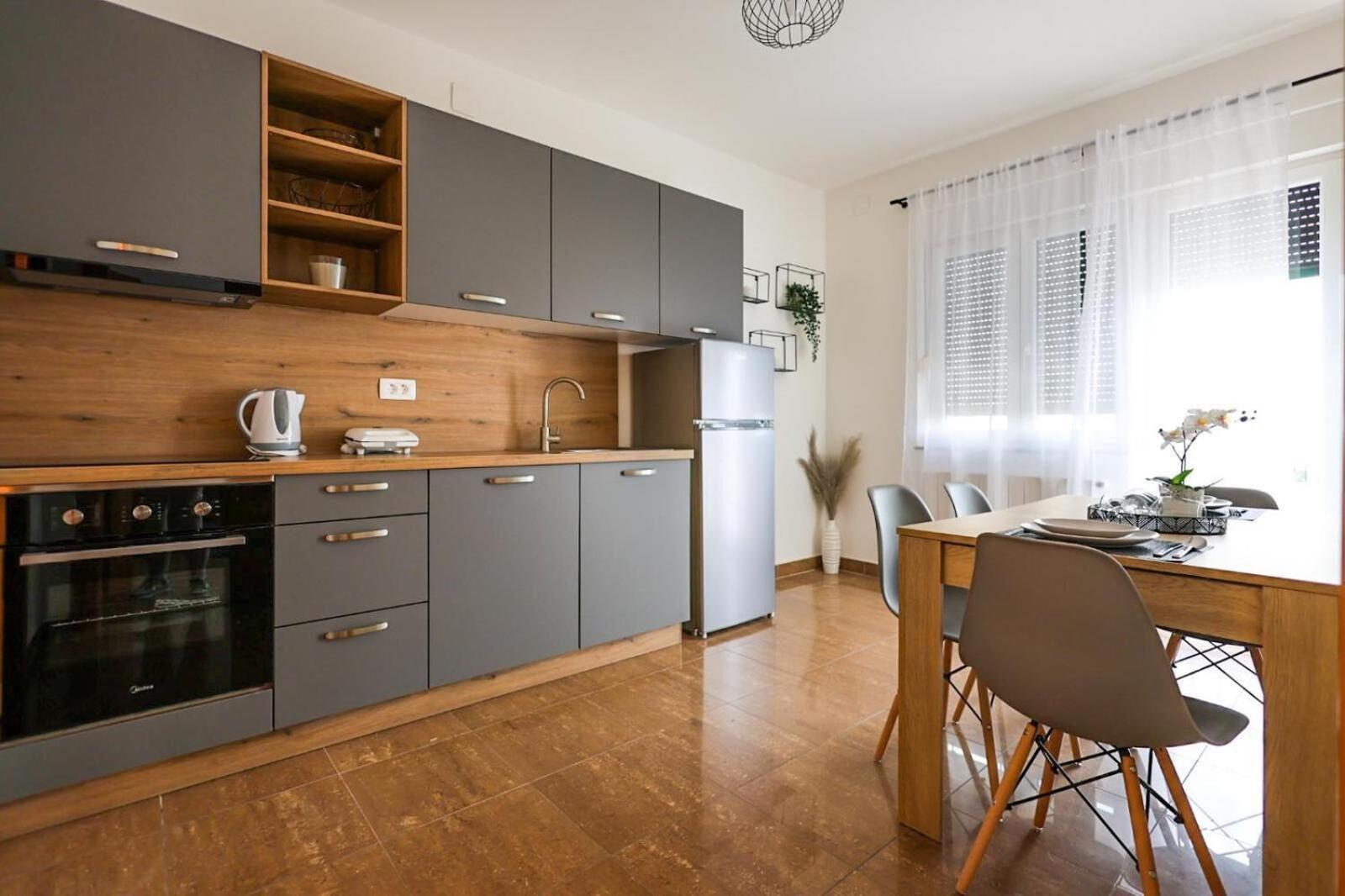 Apartments Jasna Цриквеница Экстерьер фото